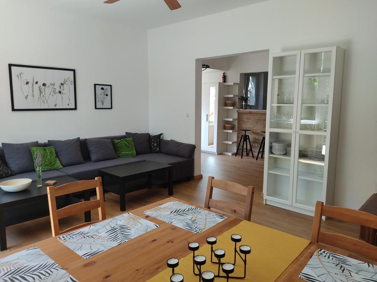 Flora House 3 Minutes From Lake Balaton Keszthely Extérieur photo