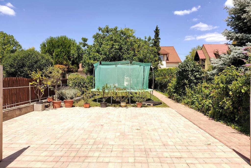 Flora House 3 Minutes From Lake Balaton Keszthely Extérieur photo